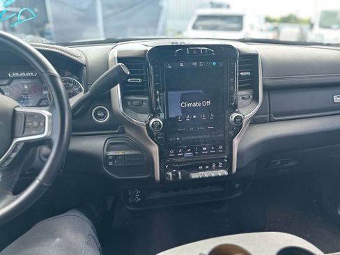 Used 2024 RAM 2500 Laramie image 9