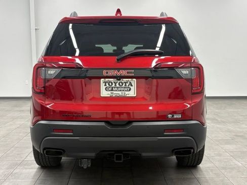 Used 2021 GMC Acadia SLE w/ Driver Convenience Package FWD image 3