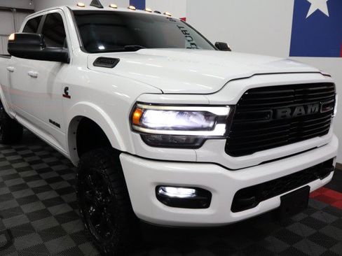 Used 2020 RAM 2500 Laramie w/ Night Edition AWD/4WD image 22