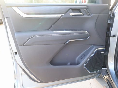 New 2026 GMC Acadia Elevation w/ Black Edition AWD/4WD image 11