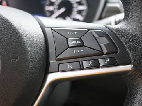 Used 2024 Nissan Altima 2.5 SV AWD/4WD image 21