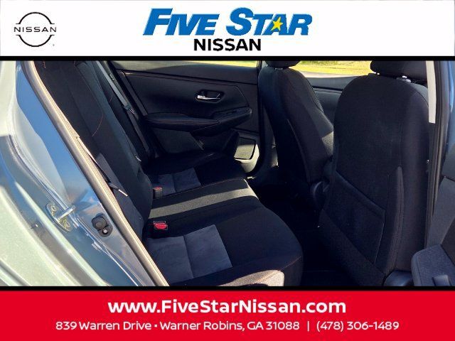 Used 2024 Nissan Sentra SR FWD image 16