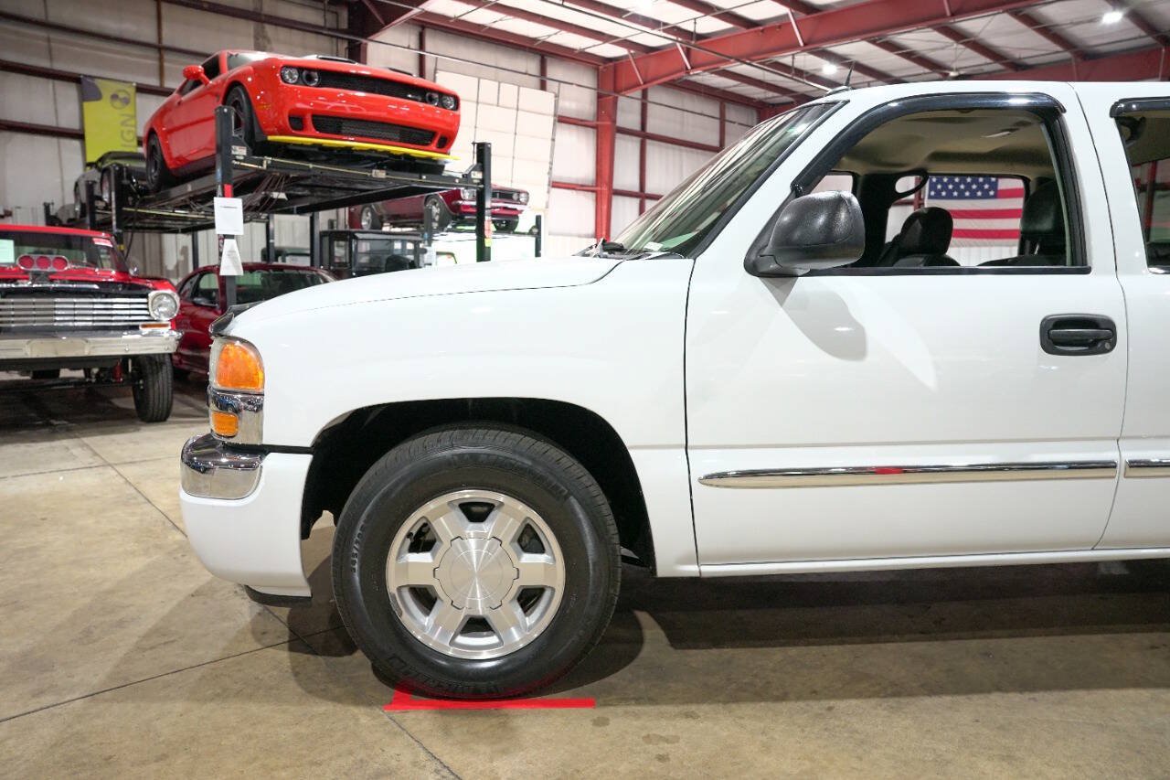 Used 2005 GMC Sierra 1500 SLT w/ Light Duty Power Package RWD image 3