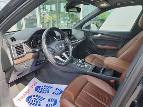Used 2018 Audi Q5 2.0T Premium Plus w/ Premium Plus Package AWD/4WD image 5