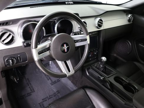 Used 2008 Ford Mustang GT Premium RWD image 16