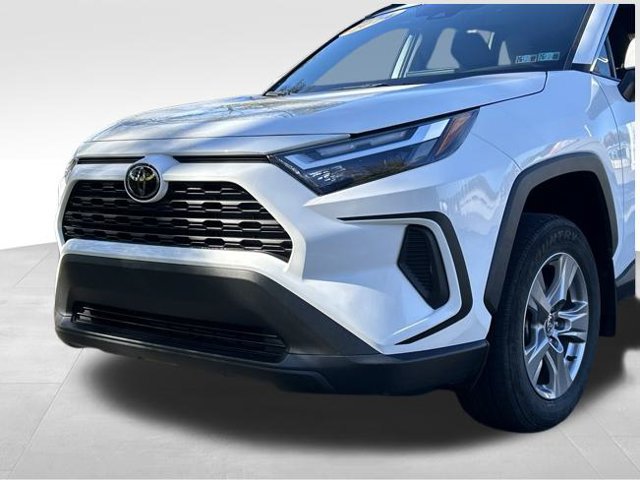 Used 2024 Toyota RAV4 XLE w/ Convenience Package AWD/4WD image 2