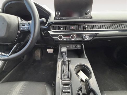 Certified 2024 Honda Civic Sport image 11