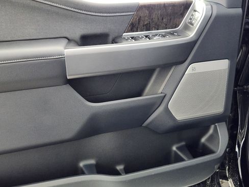 New 2026 Ford F350 Lariat w/ Lariat Ultimate Package image 13