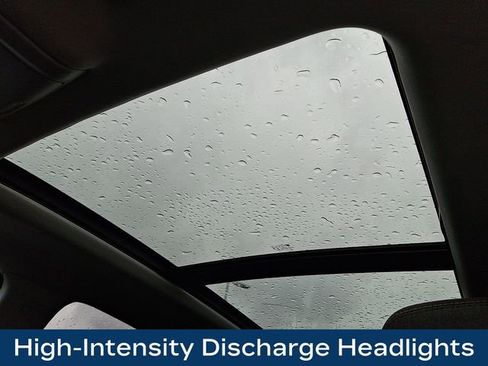 Used 2020 Chevrolet Equinox LT image 17