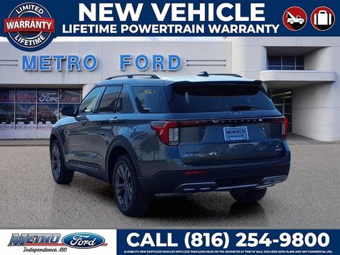 New 2026 Ford Explorer Active w/ Active Comfort Package AWD/4WD image 5