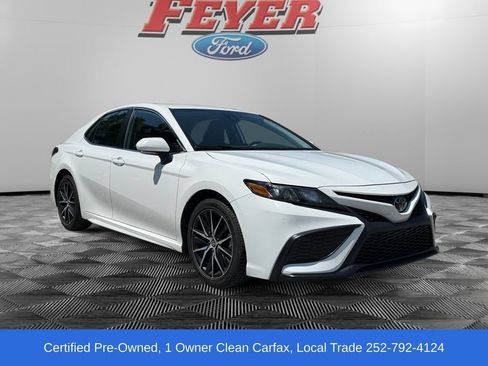 Used 2023 Toyota Camry SE FWD image 7