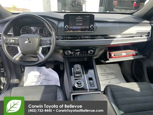 Used 2022 Mitsubishi Outlander SEL Black Edition AWD/4WD image 12