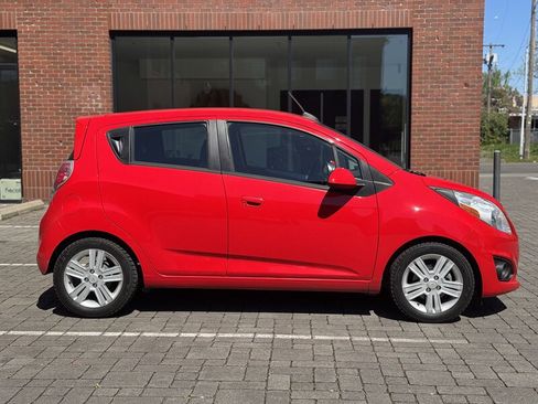 Used 2015 Chevrolet Spark LT image 7