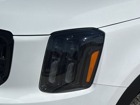 Used 2025 Kia Telluride SX Prestige X-Line AWD/4WD image 4
