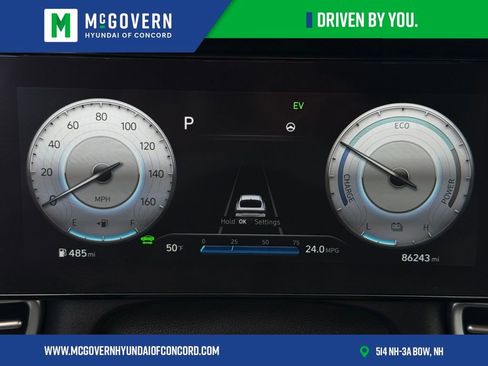 Used 2023 Hyundai Elantra Limited w/ Cargo Package image 14