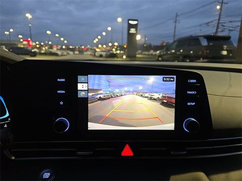 New 2026 Hyundai Elantra Sport image 17