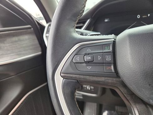 Used 2022 Jeep Grand Cherokee L Limited image 25