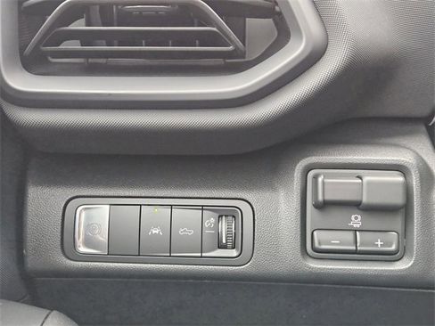 New 2026 Chevrolet Silverado EV LT image 16