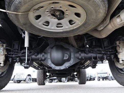 Used 2025 GMC Sierra 3500 AT4 w/ AT4 Premium Plus Package AWD/4WD image 42