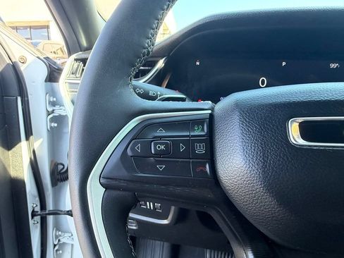 Used 2025 Jeep Grand Cherokee L Laredo RWD image 28