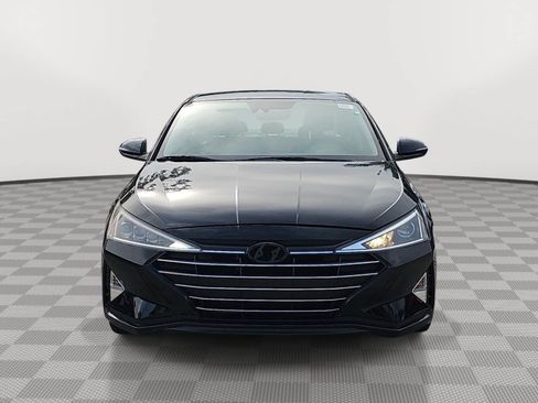 Used 2019 Hyundai Elantra Limited w/ Cargo Package FWD image 3
