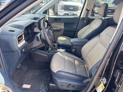 New 2025 Ford Maverick Lariat image 10