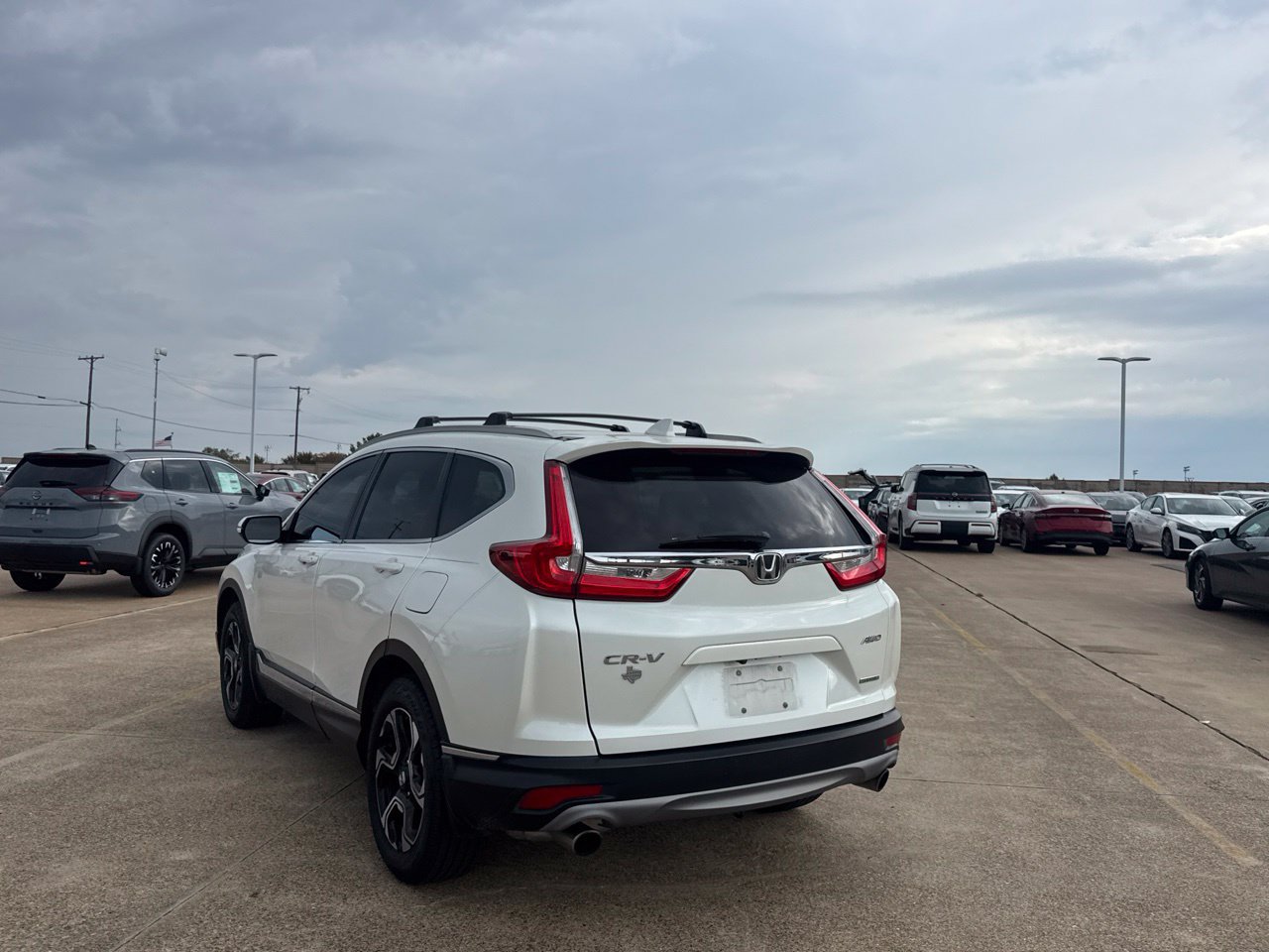 Used 2018 Honda CR-V Touring image 15