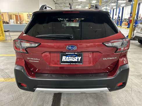 Certified 2025 Subaru Outback Limited image 26