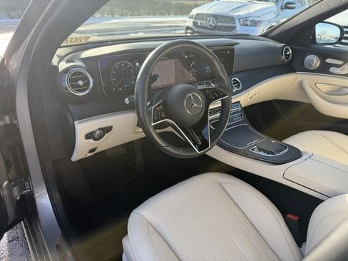 Certified 2022 Mercedes-Benz E 350 4MATIC Sedan image 10