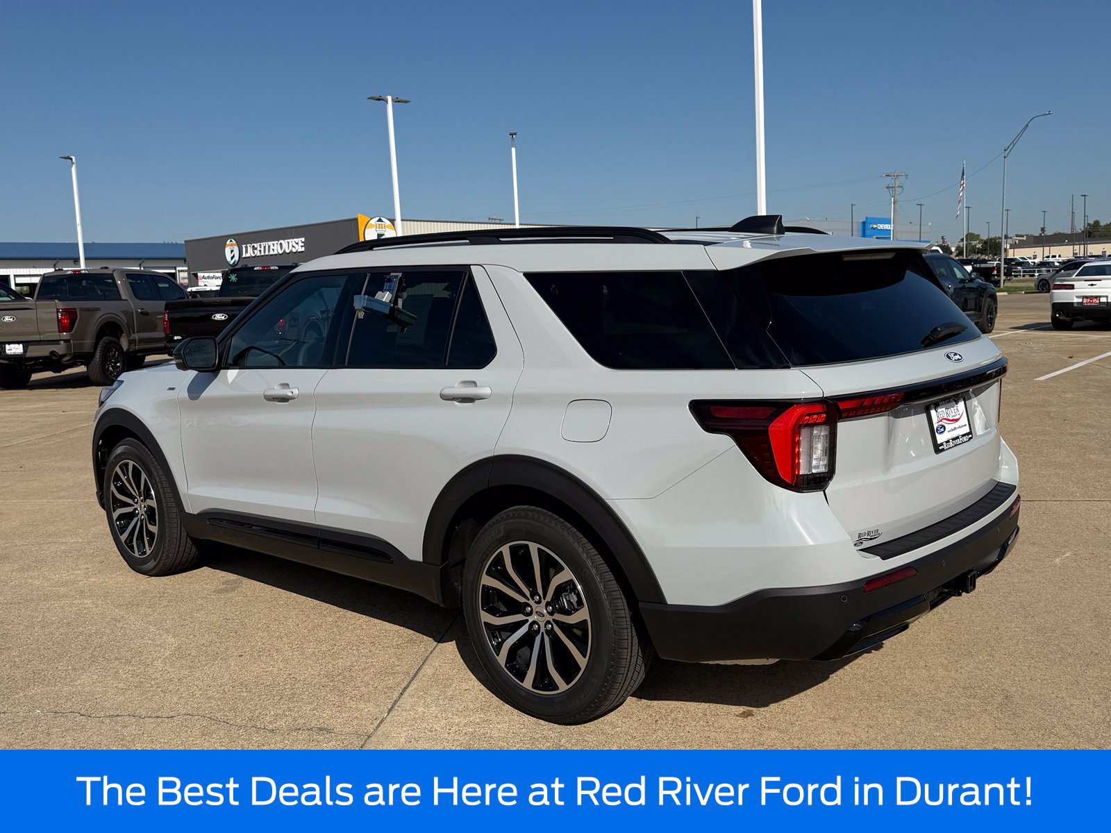 New 2027 Ford Explorer ST-Line RWD image 7