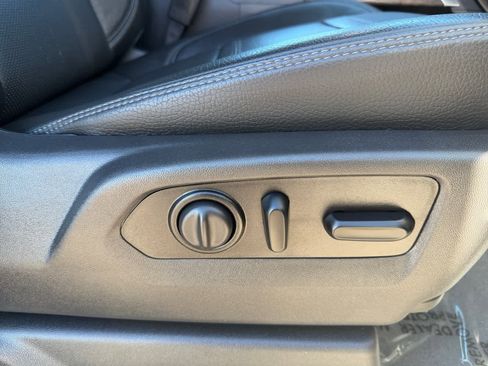 Used 2020 GMC Sierra 1500 Denali w/ Denali Ultimate Package image 23