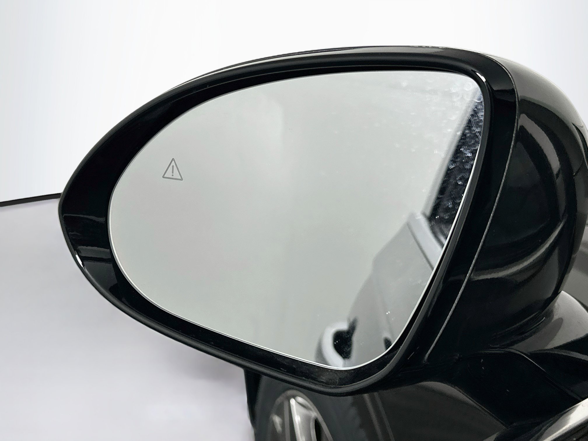 Used 2025 Genesis GV70 2.5T AWD/4WD image 16