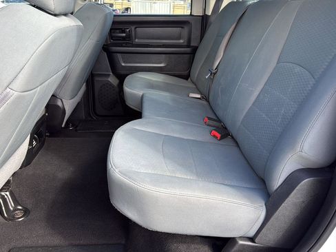 Used 2019 RAM 1500 Express w/ Express Value Package AWD/4WD image 25