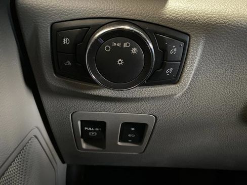 Used 2017 Ford F150 XLT w/ Equipment Group 302A Luxury image 23