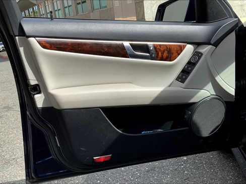 Used 2012 Mercedes-Benz C 250 C 250 Sport image 20