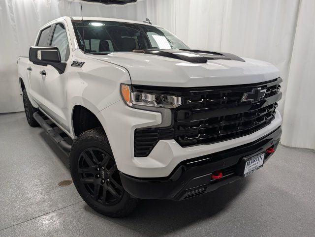 New 2026 Chevrolet Silverado 1500 LT Trail Boss w/ LT Trail Boss Premium Package AWD/4WD image 2