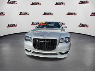 Used 2022 Chrysler 300 Touring L video 2