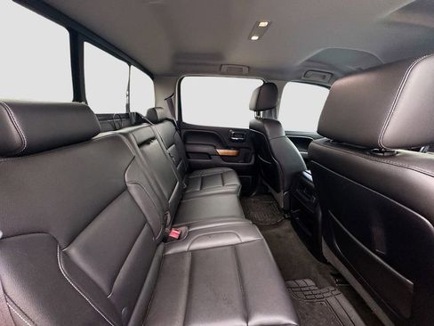 Used 2015 Chevrolet Silverado 3500 LTZ image 28
