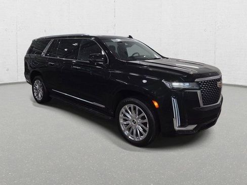 Certified 2023 Cadillac Escalade ESV Premium Luxury image 3