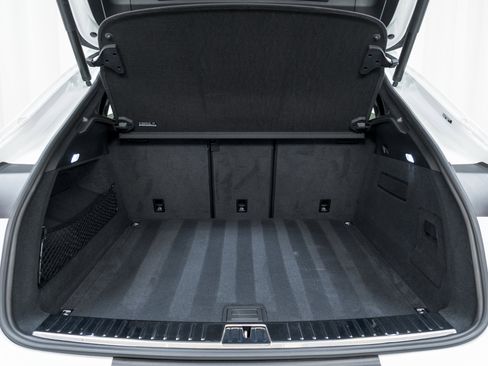 Used 2025 Porsche Cayenne S image 13