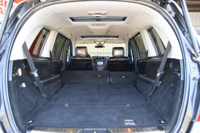Used 2008 Mercedes-Benz GL 550 4MATIC image 32