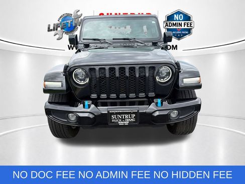 Used 2023 Jeep Wrangler Unlimited Sahara AWD/4WD image 9