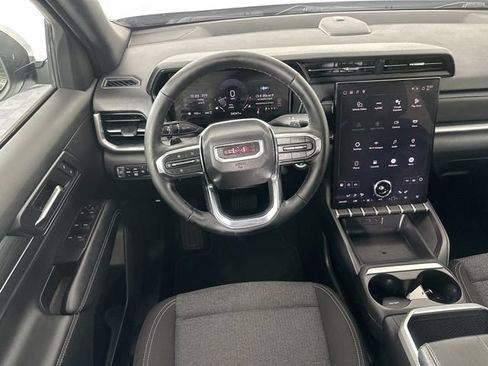 Used 2025 GMC Terrain Elevation AWD/4WD image 10