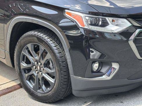 Used 2020 Chevrolet Traverse RS w/ LPO, Floor Liner Package AWD/4WD image 10