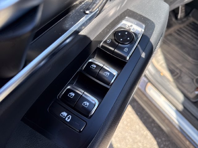 Used 2025 Kia Telluride SX Prestige X-Pro AWD/4WD image 24