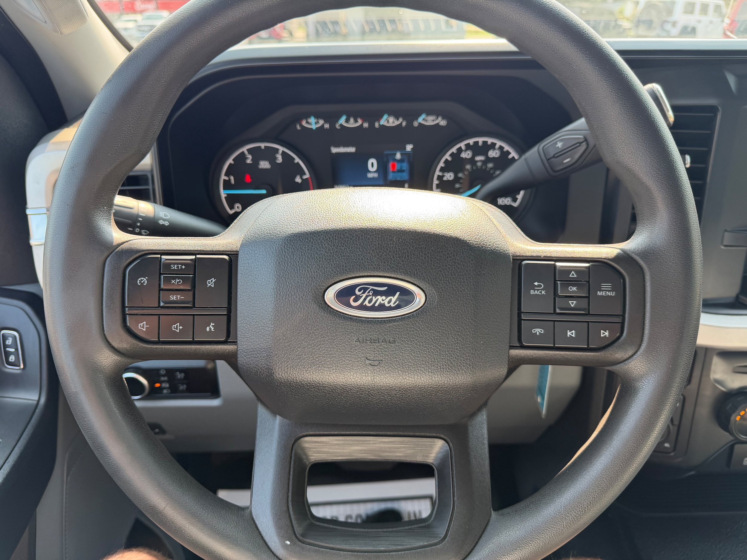 Used 2024 Ford F350 XL AWD/4WD image 3
