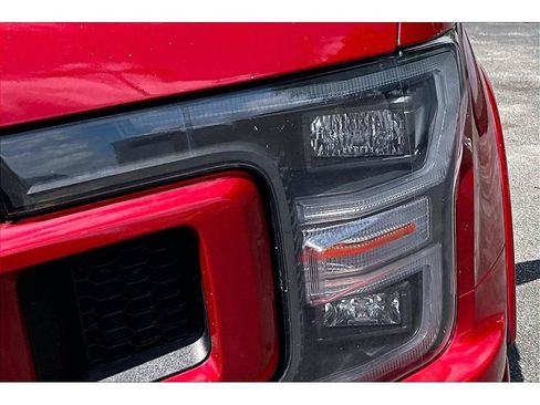 Used 2020 Ford F150 Lariat w/ Equipment Group 502A Luxury AWD/4WD image 35