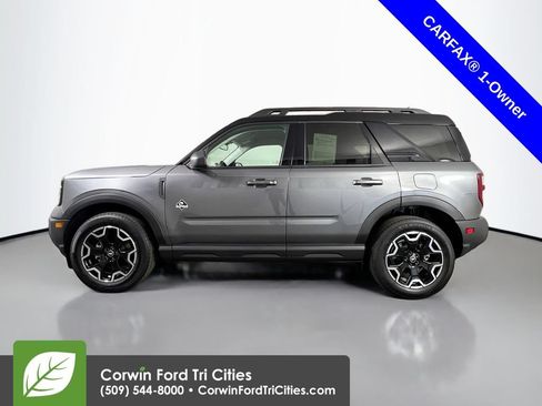 Used 2025 Ford Bronco Sport Outer Banks AWD/4WD image 6