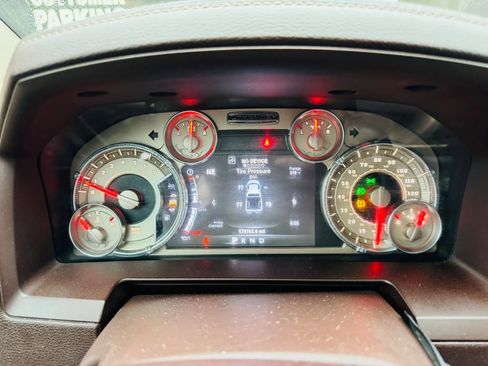 Used 2014 RAM 2500 Longhorn image 17