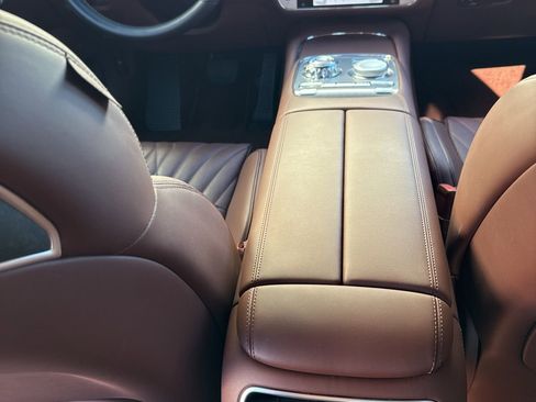 Used 2023 Genesis G90 3.5T image 28